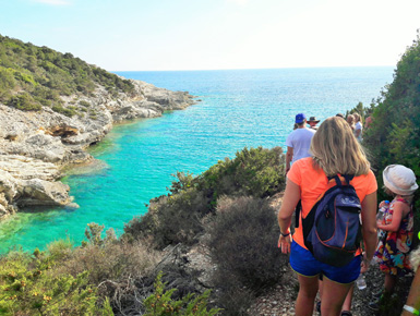 ANTIPAXOS-WALKING-2 ANTIPAXOS-WALKING-2